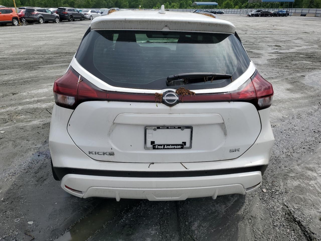 Nissan Kicks Sr