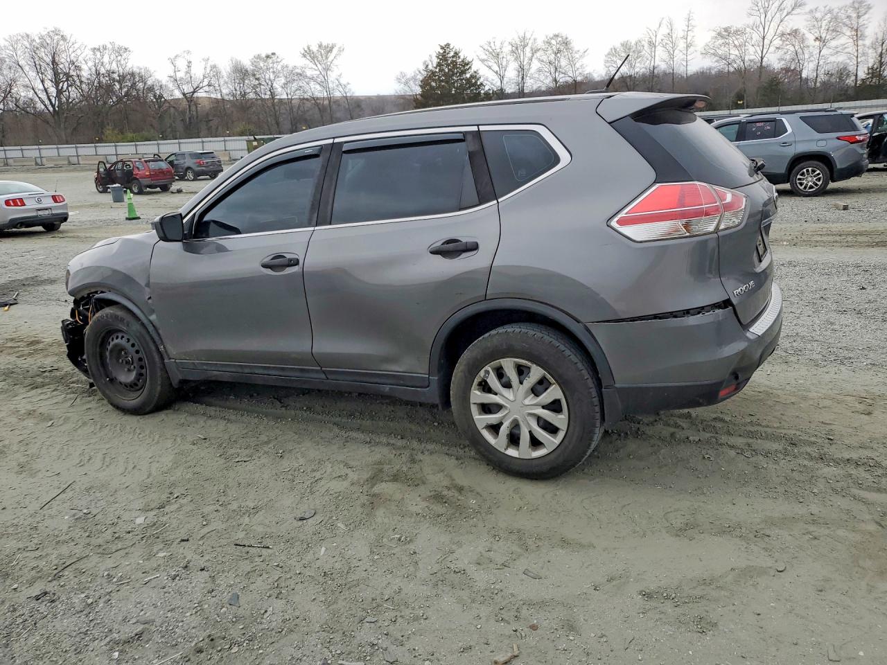 Nissan Rogue S