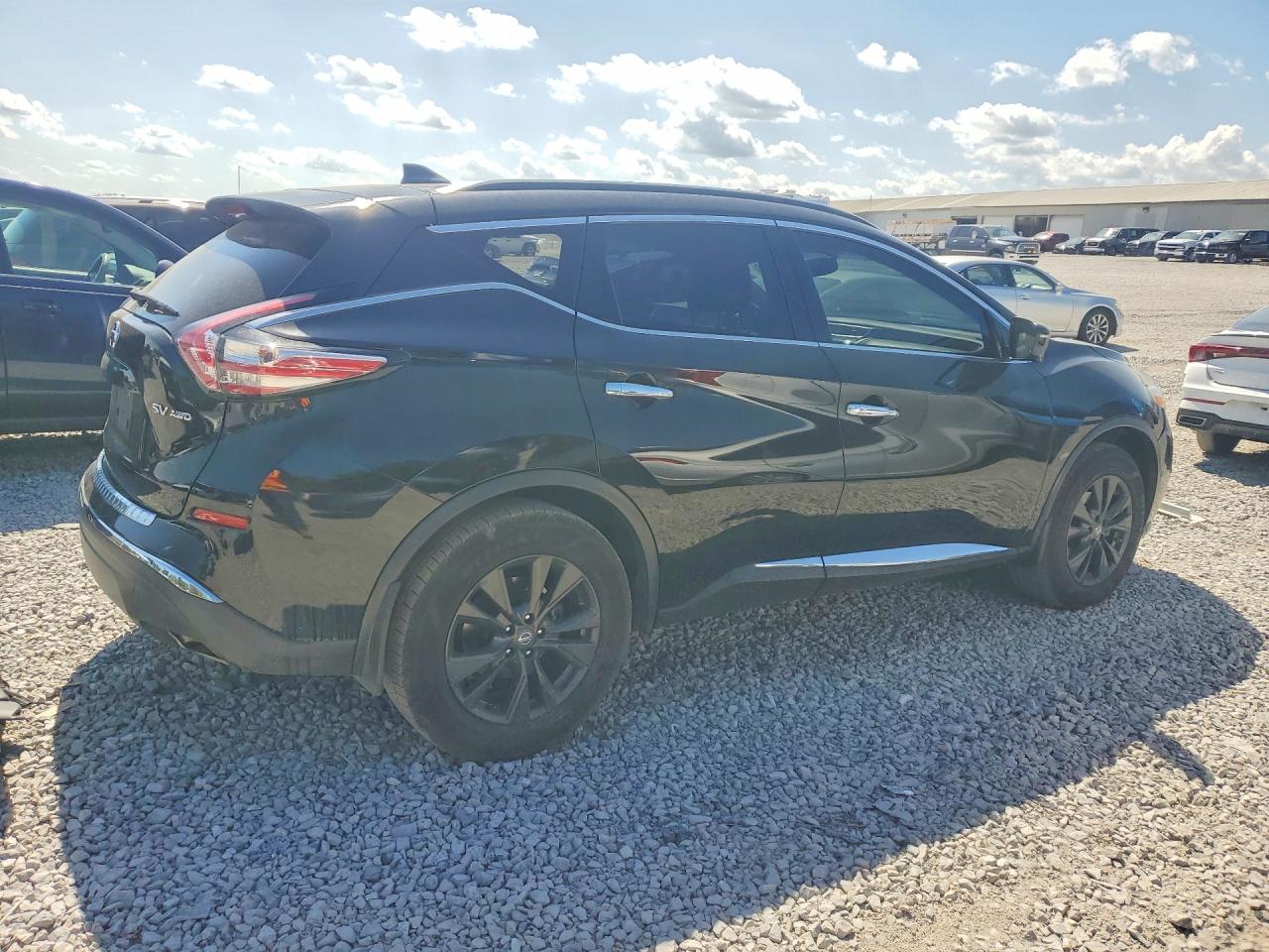 Nissan Murano Sv