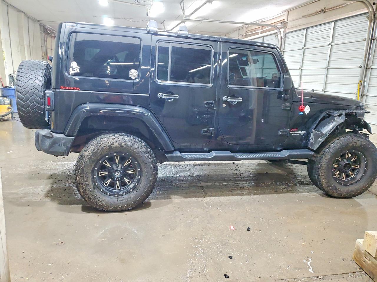 Jeep Wrangler Sahara