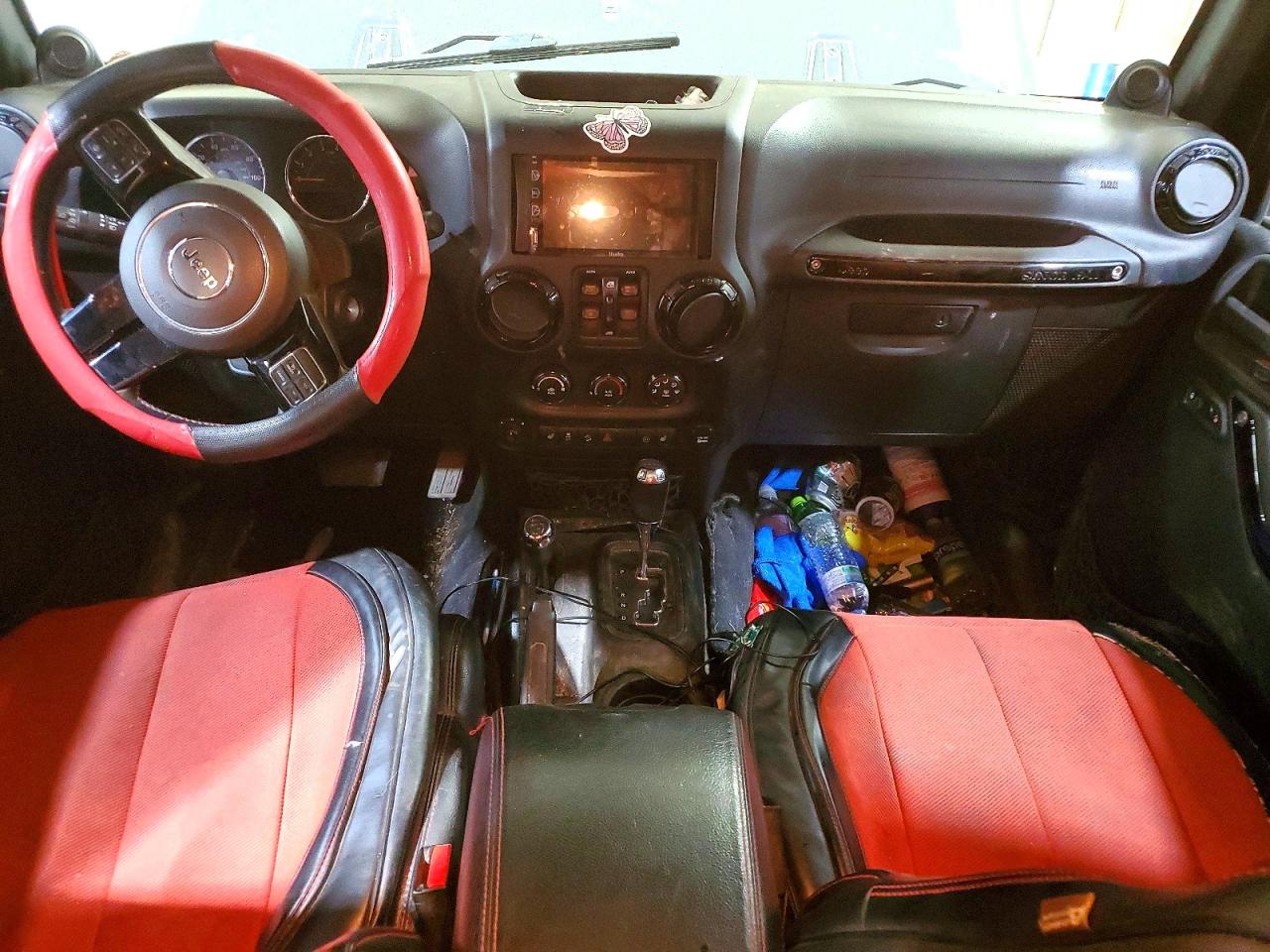 Jeep Wrangler Sahara
