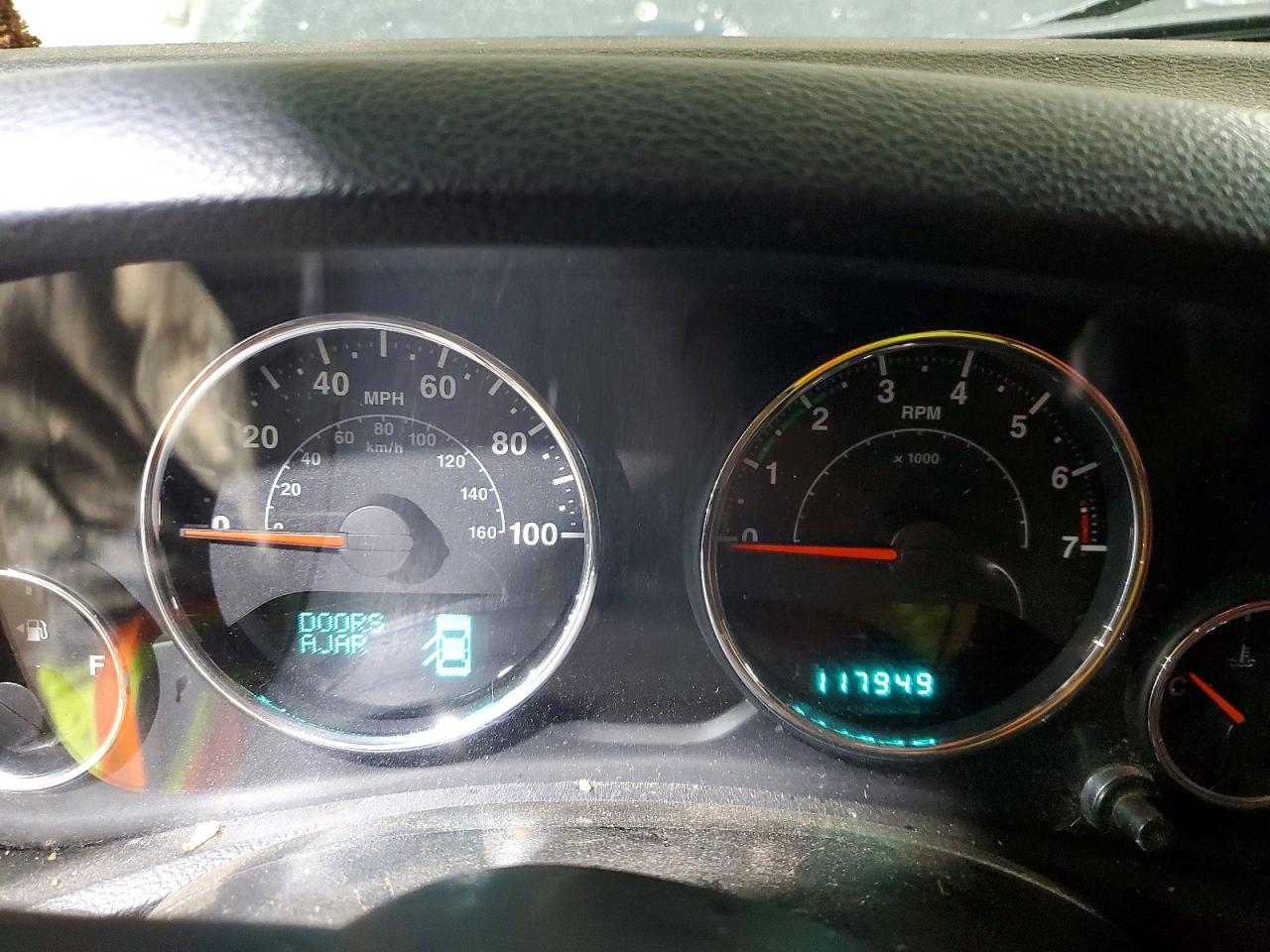 Jeep Wrangler Sahara