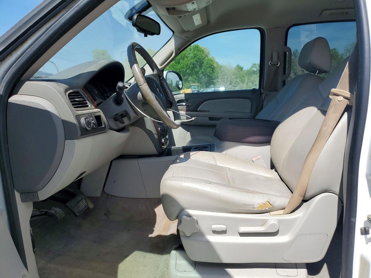 Chevrolet Suburban