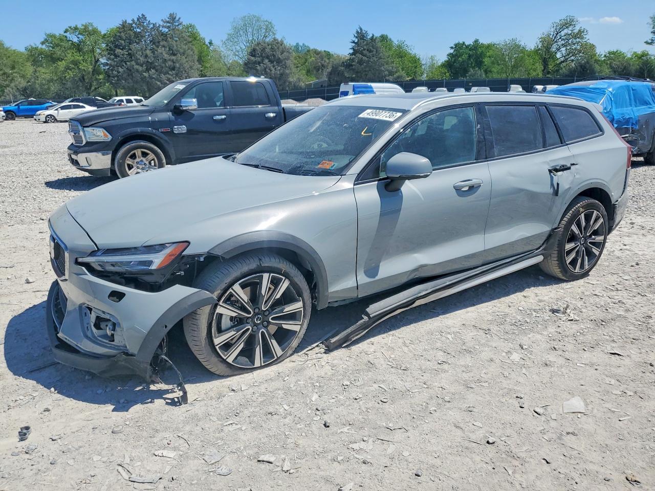 Salvage Volvo V60 Image