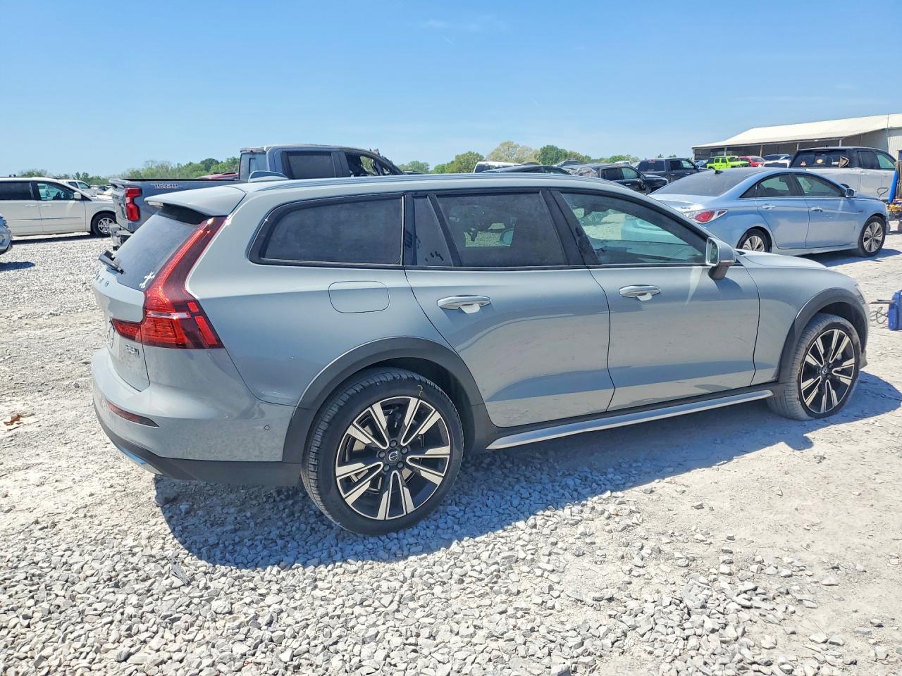 Volvo V60 Ultra
