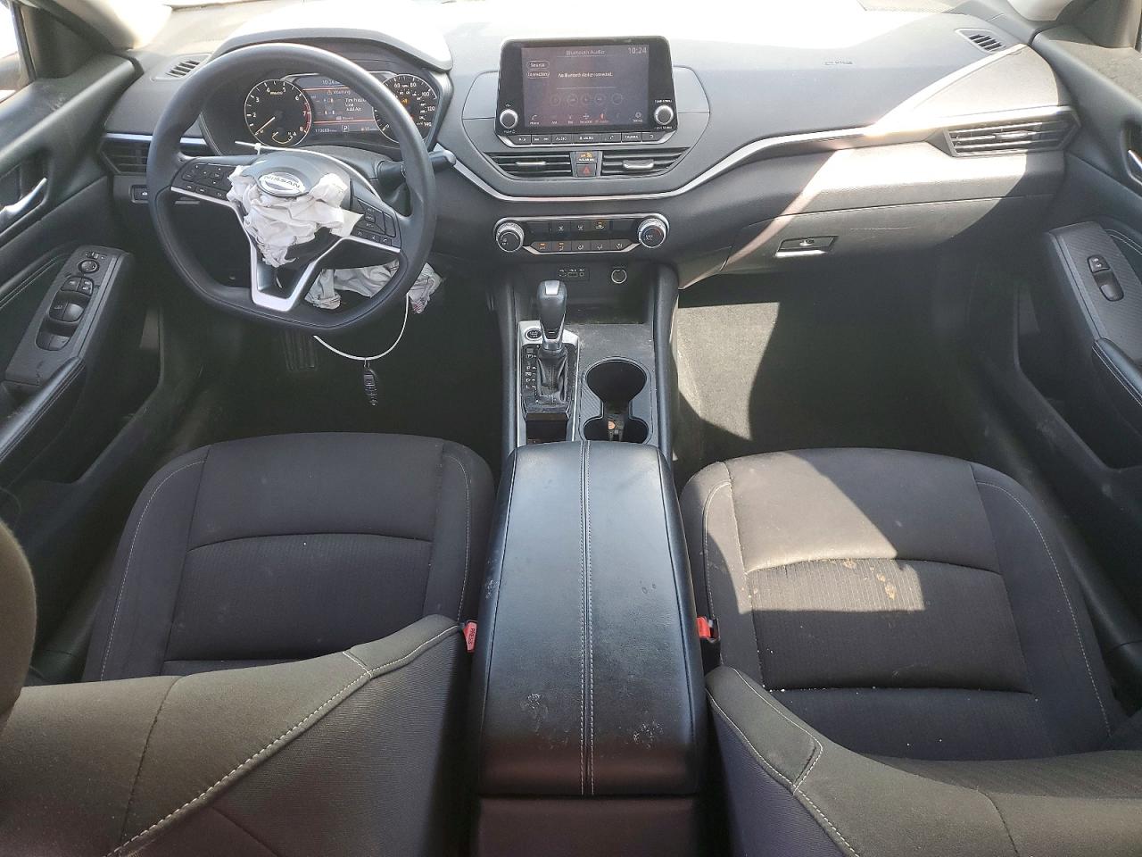 Nissan Altima S