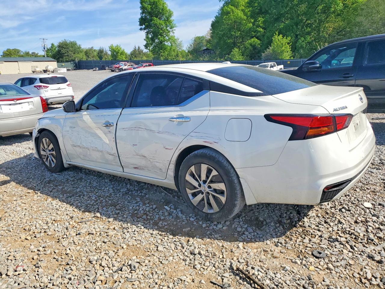 Nissan Altima S