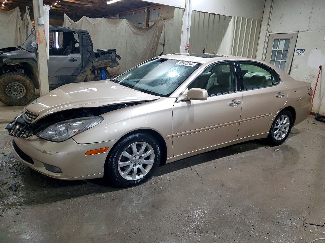 Salvage Lexus Es Image