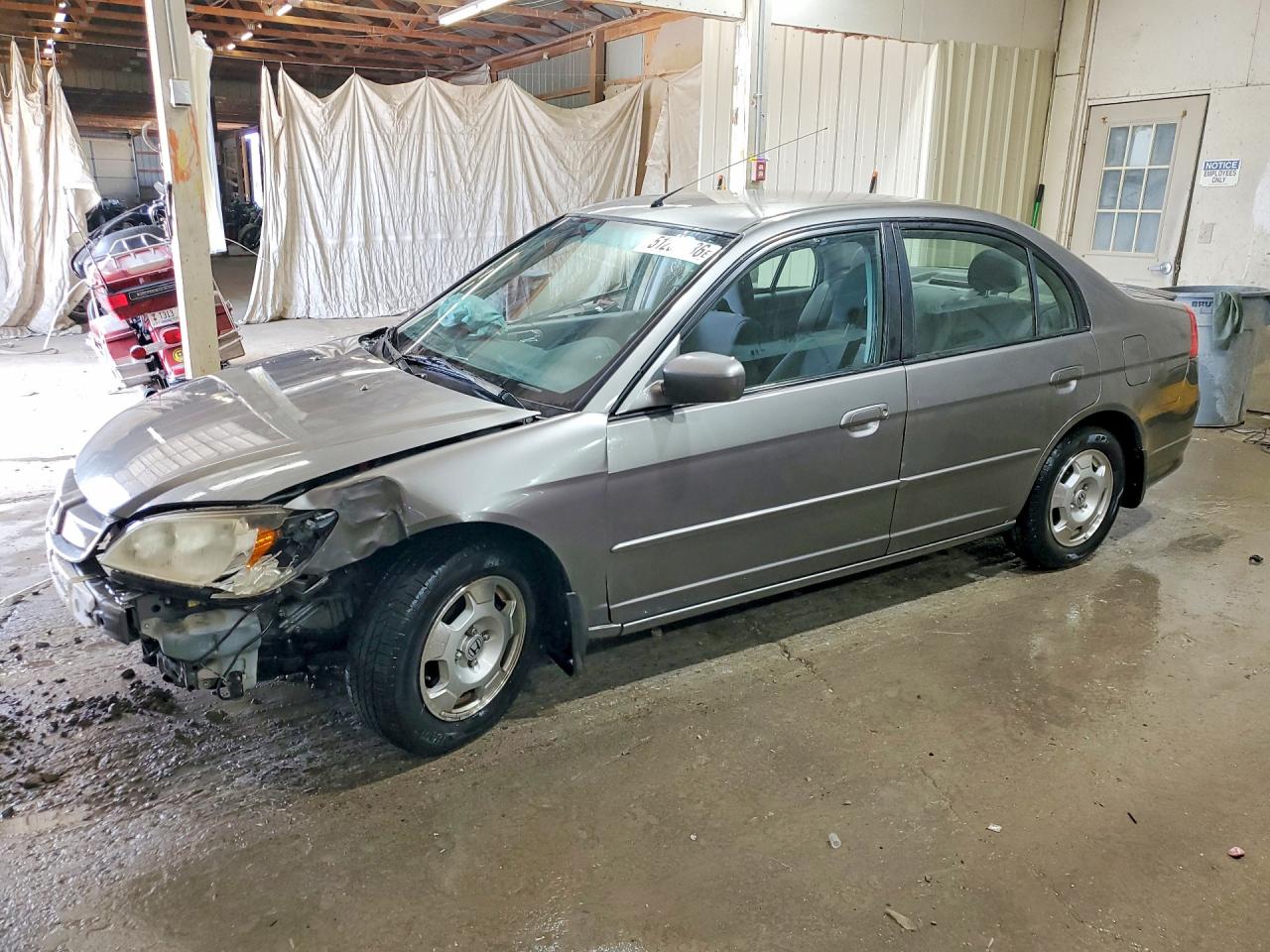 Salvage Honda Civic Image