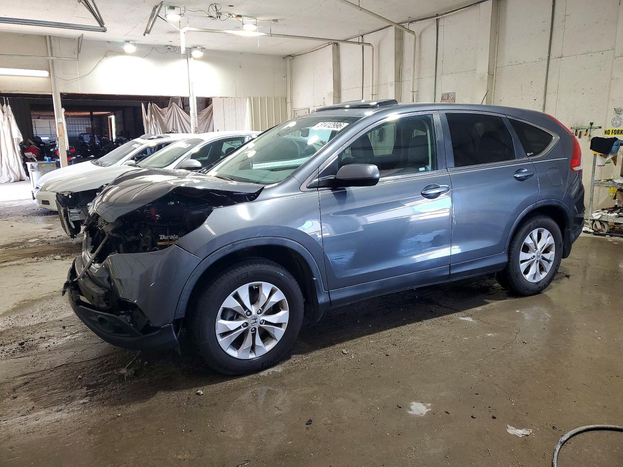 Salvage Honda Crv Image