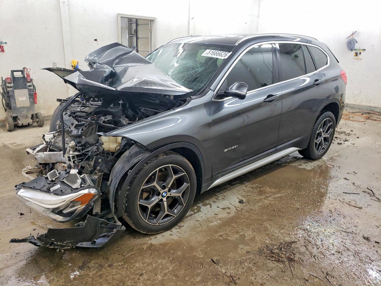 Salvage BMW X Series Image