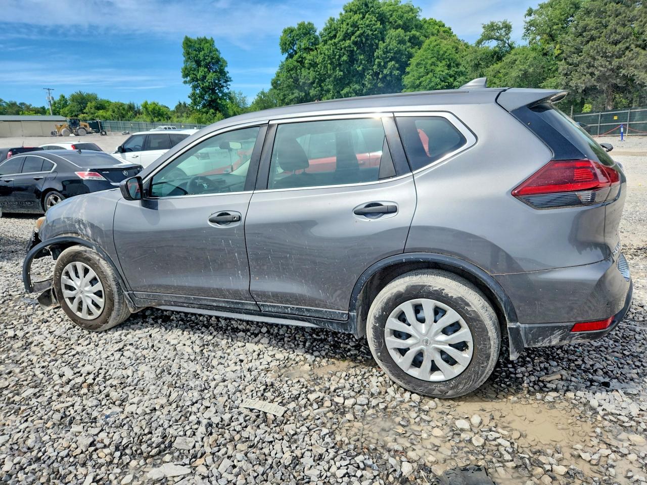 Nissan Rogue S