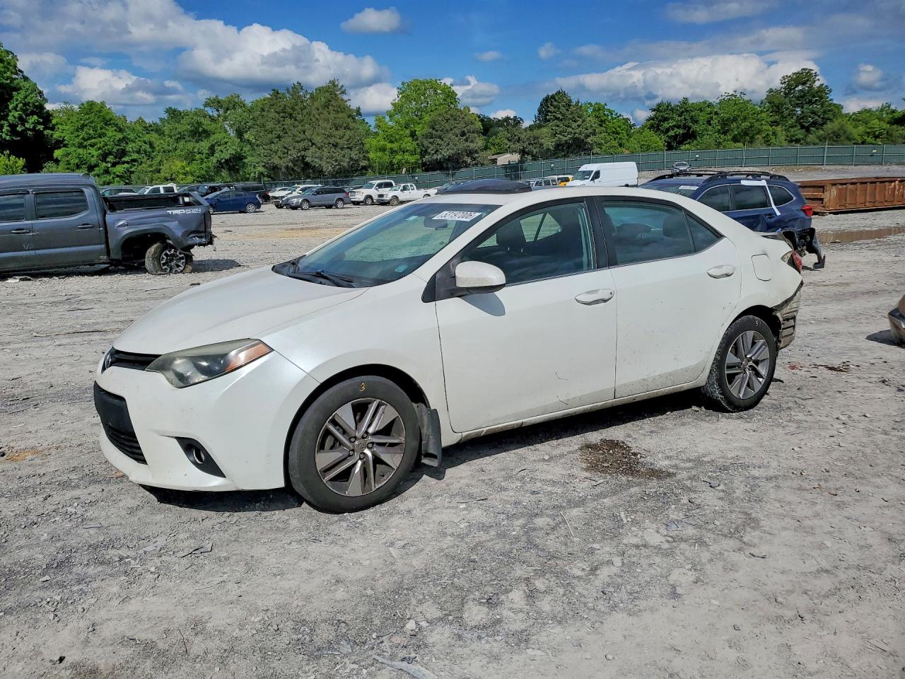 Salvage Toyota Corolla Image