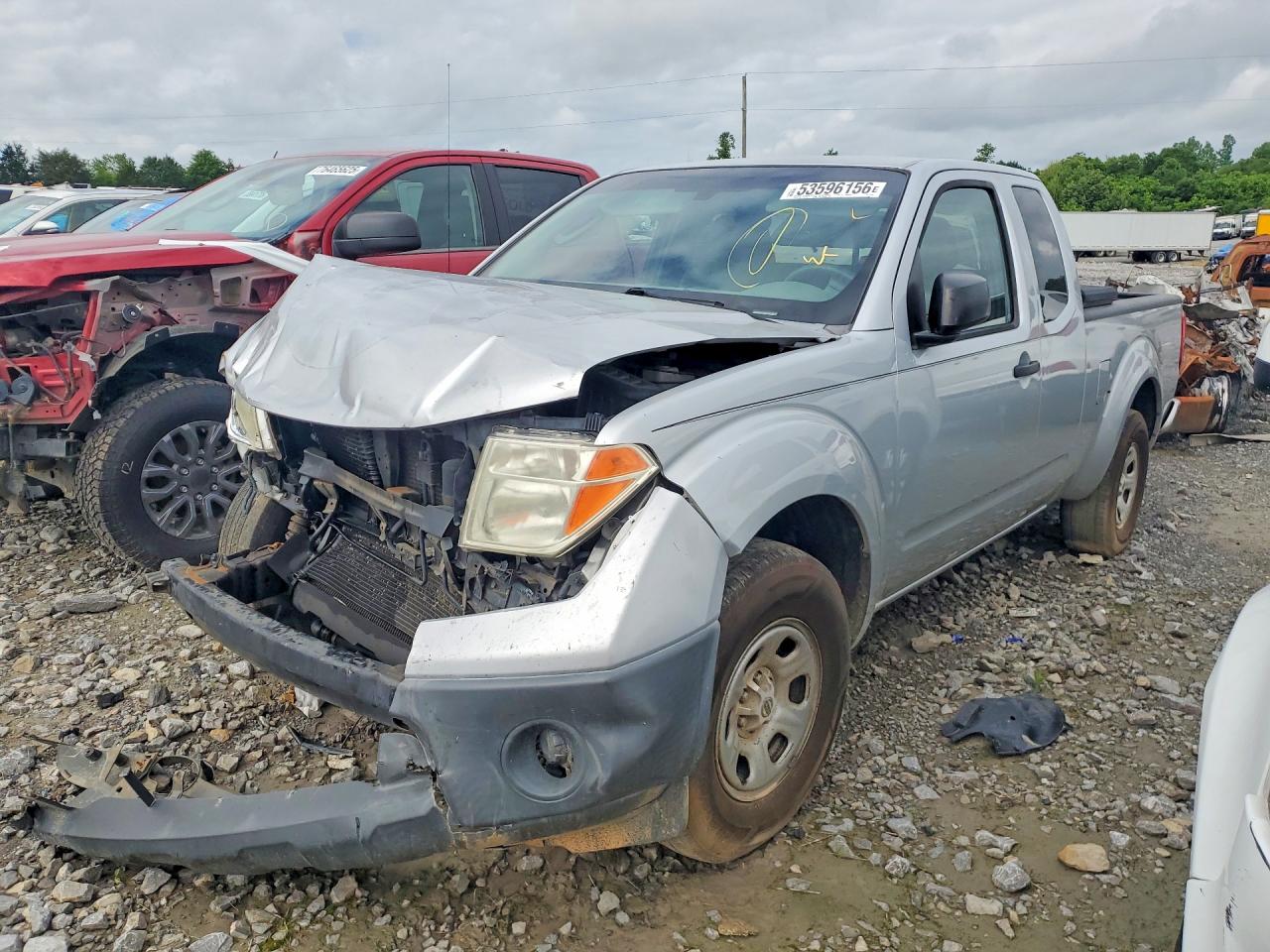Salvage Nissan Frontier Image