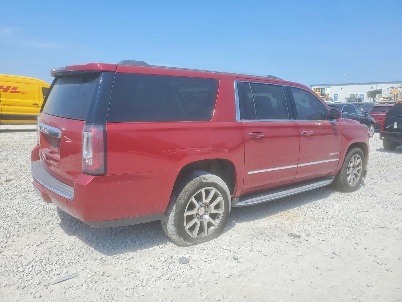 GMC Yukon Denali