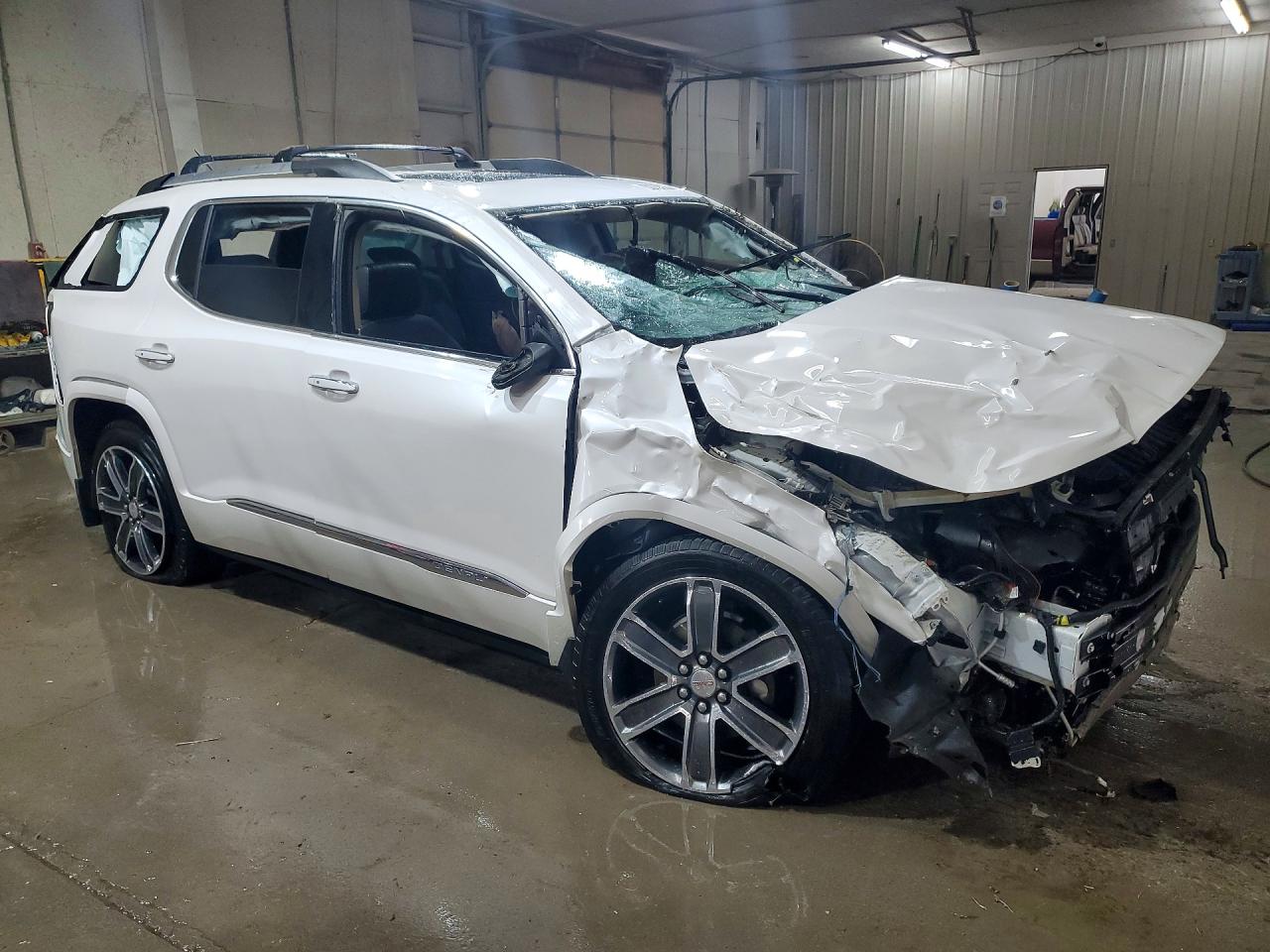GMC Acadia Denali