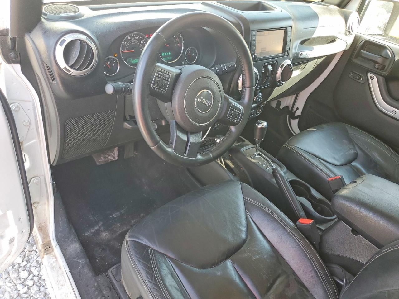 Jeep Wrangler Sahara