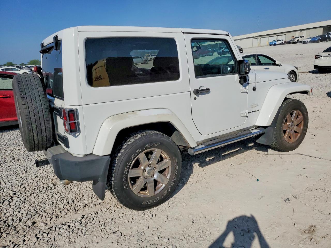 Jeep Wrangler Sahara