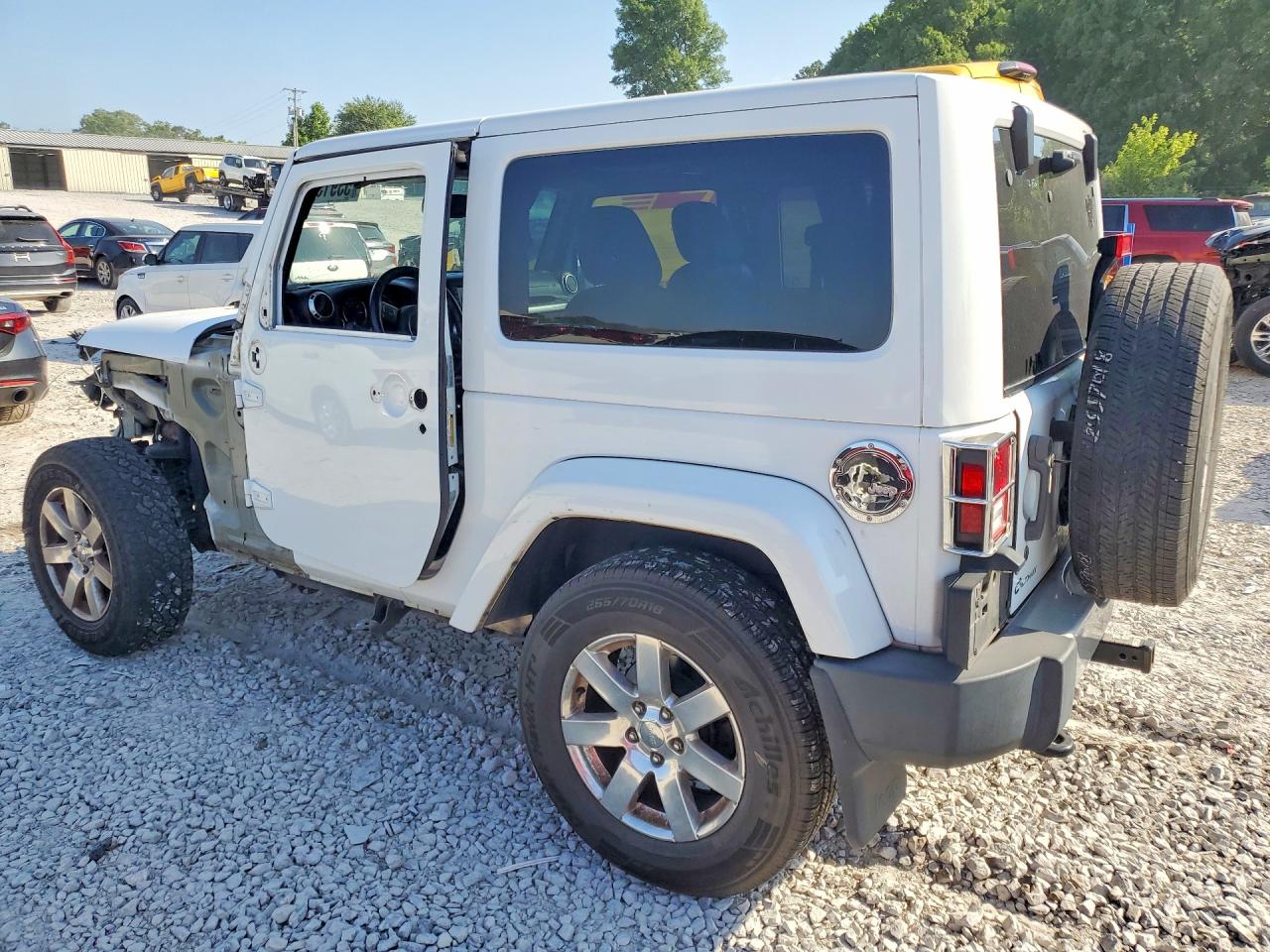 Jeep Wrangler Sahara