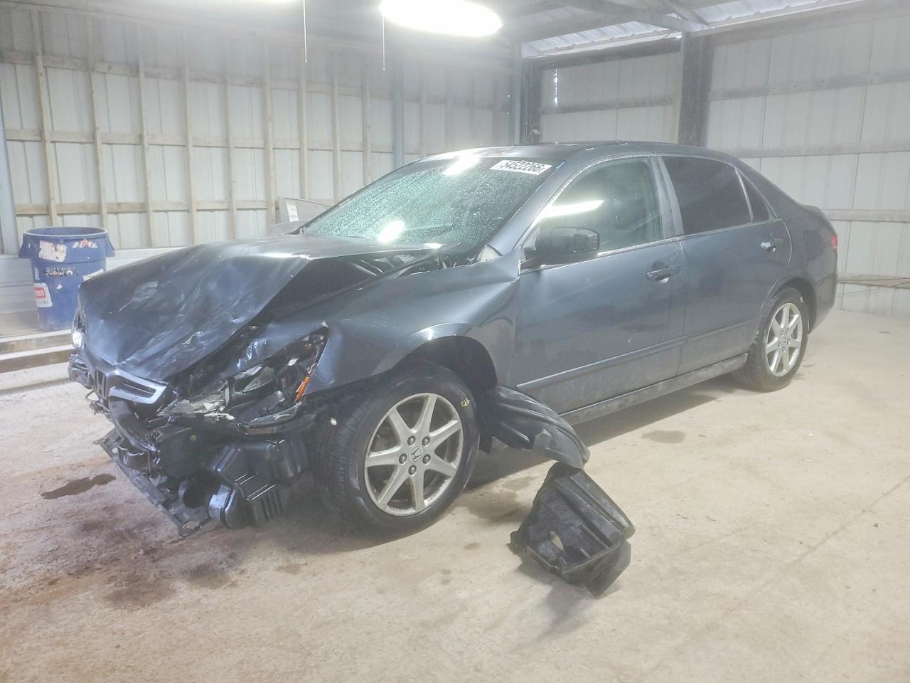 Salvage Honda Accord Image