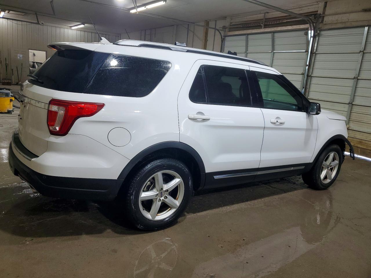 Ford Explorer Xlt