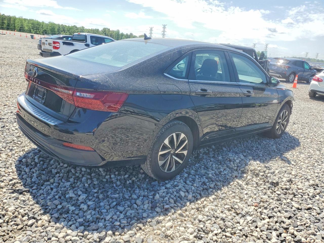 Volkswagen Jetta S