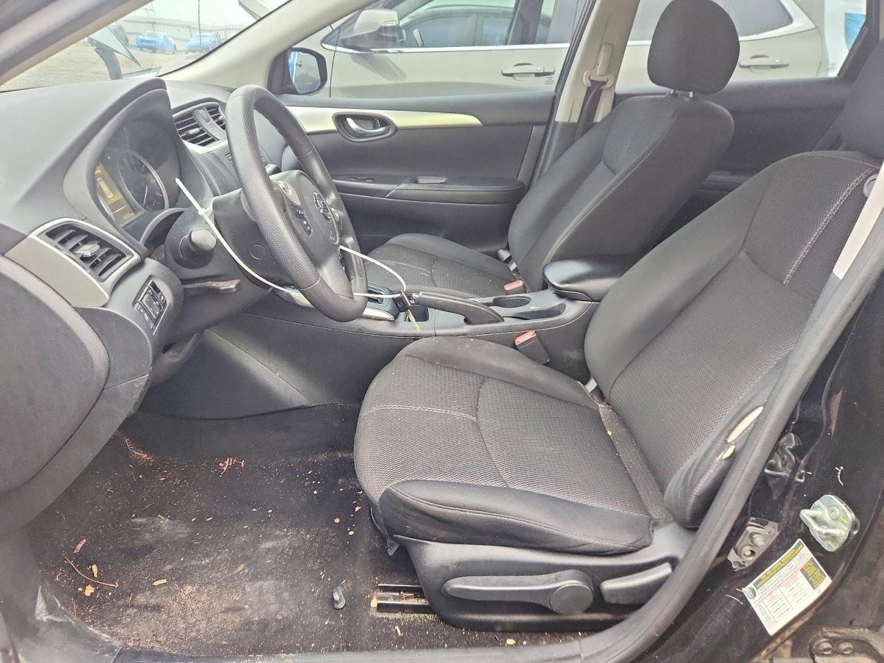 Nissan Sentra S