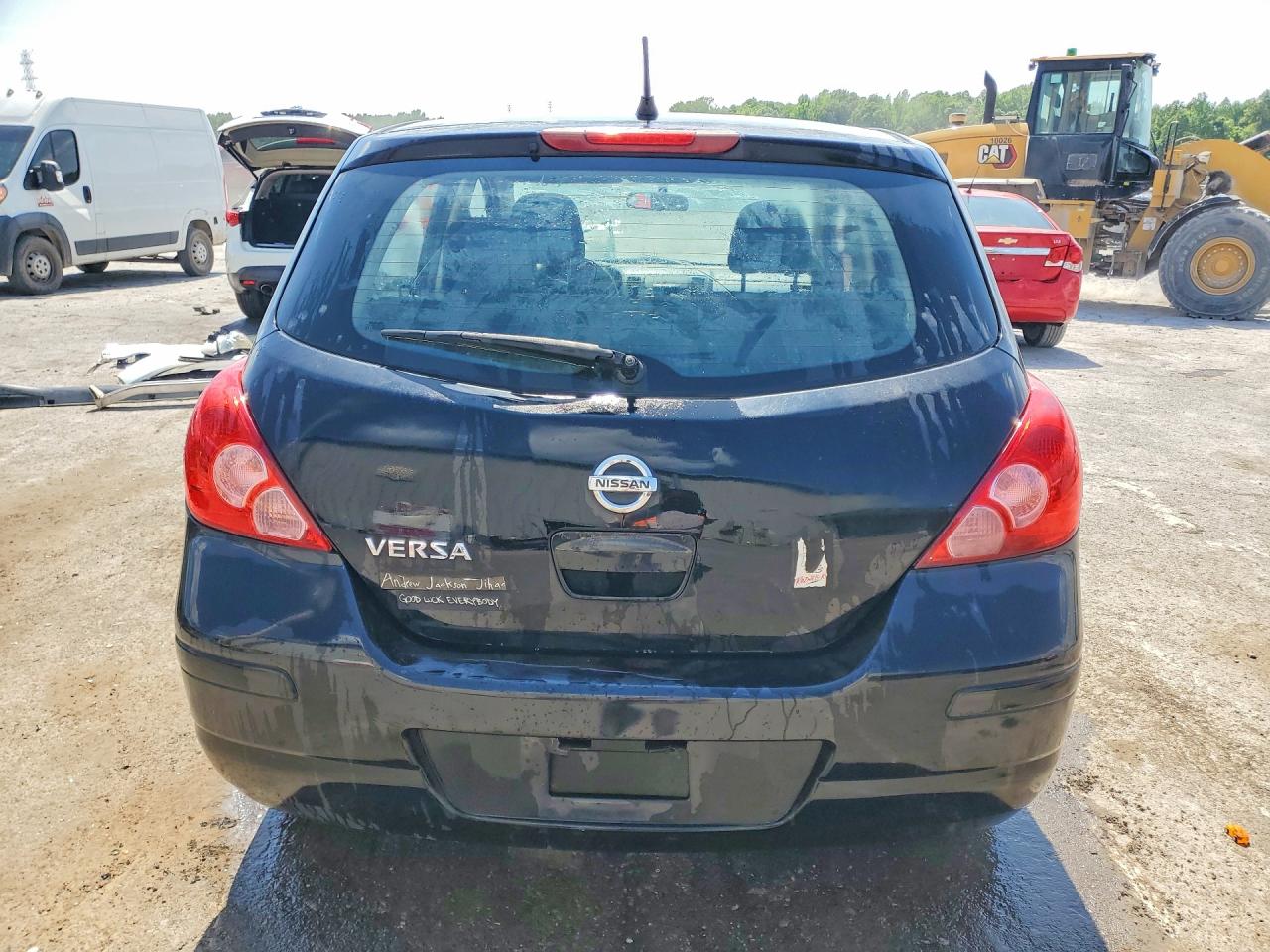 Nissan Versa 1.8 S