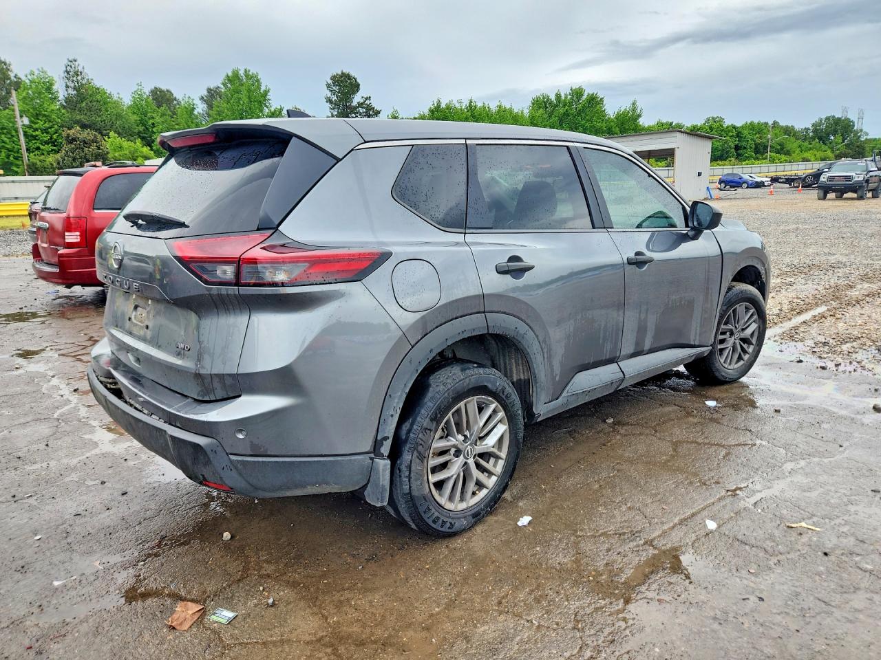 Nissan Rogue S