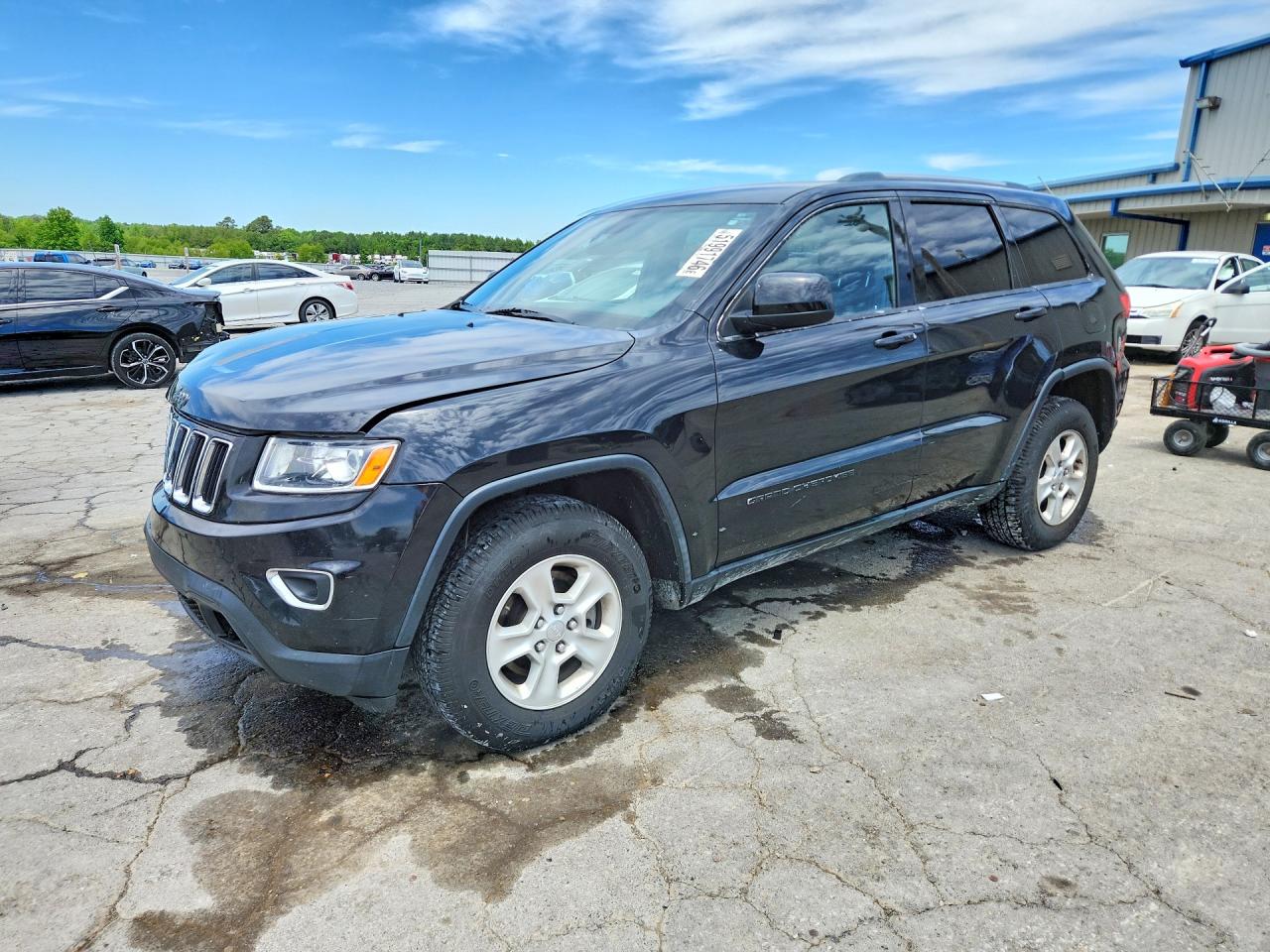 Salvage Jeep Grand Cherokee Image