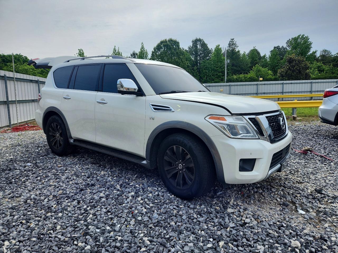 Nissan Armada Platinum
