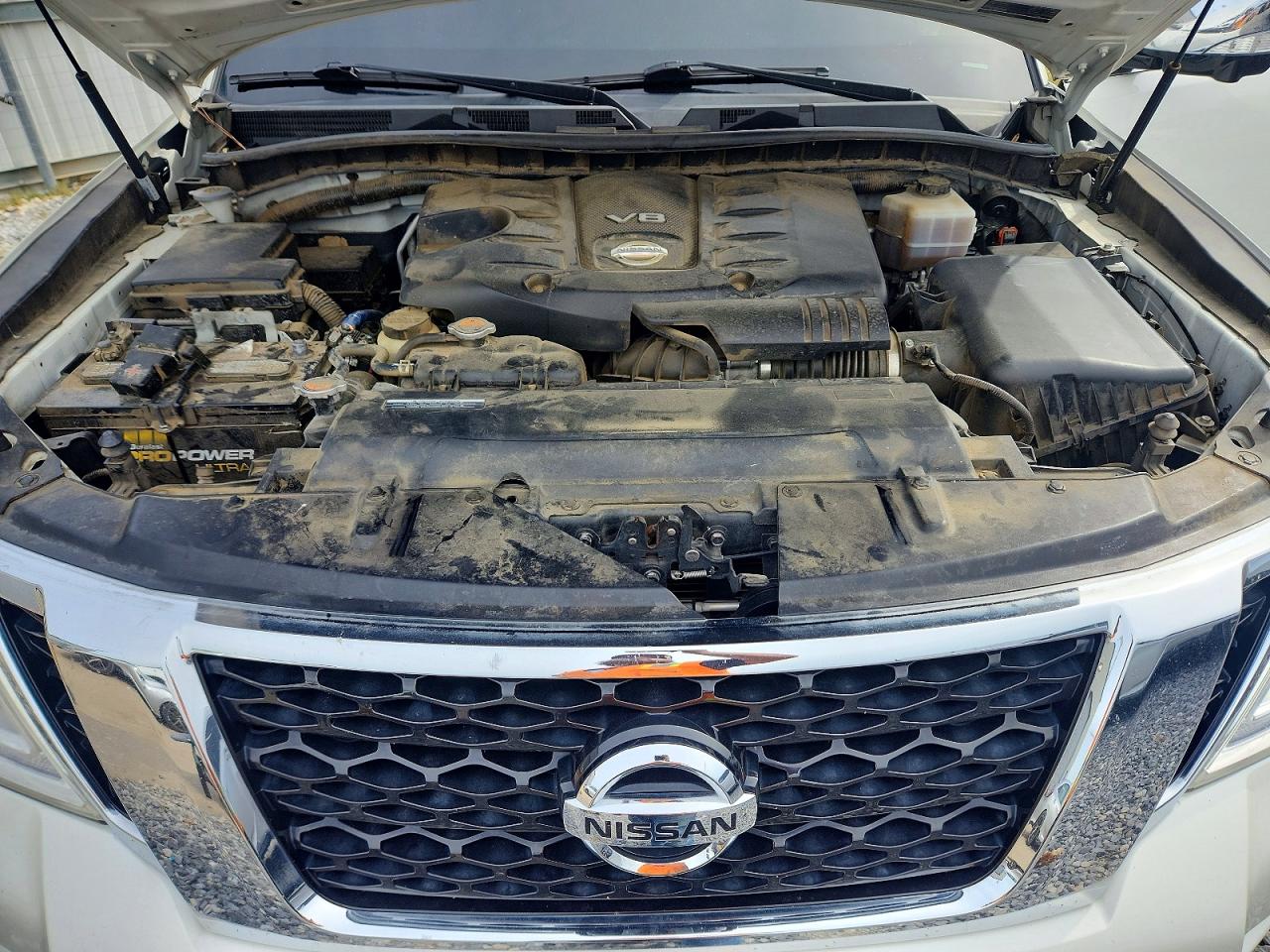 Nissan Armada Platinum