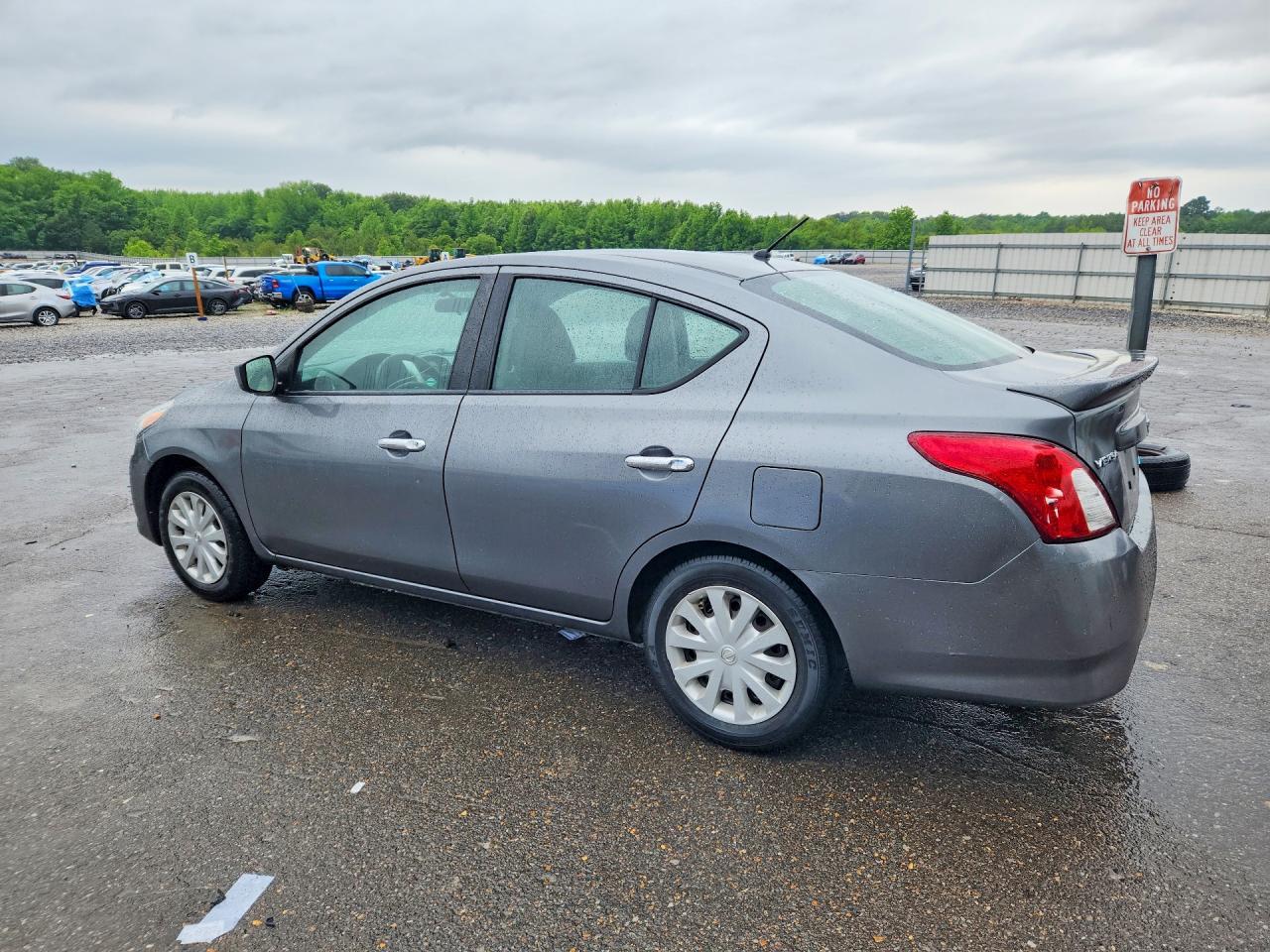 Nissan Versa 1.6 Sv