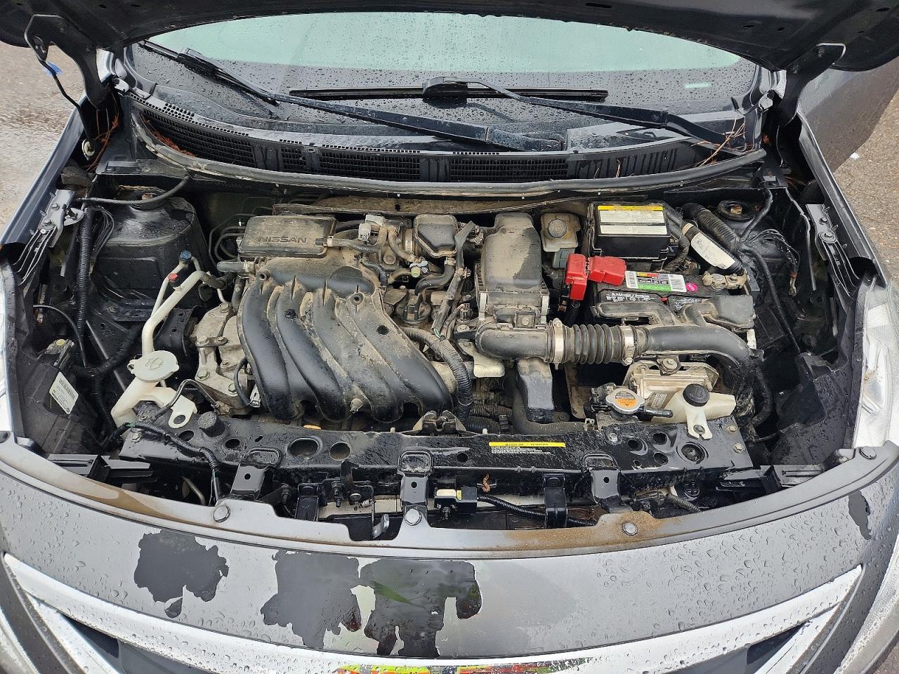Nissan Versa 1.6 Sv