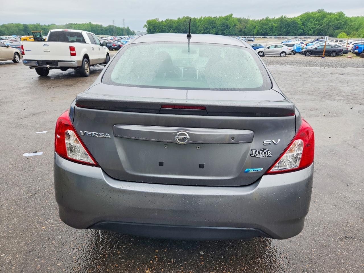 Nissan Versa 1.6 Sv