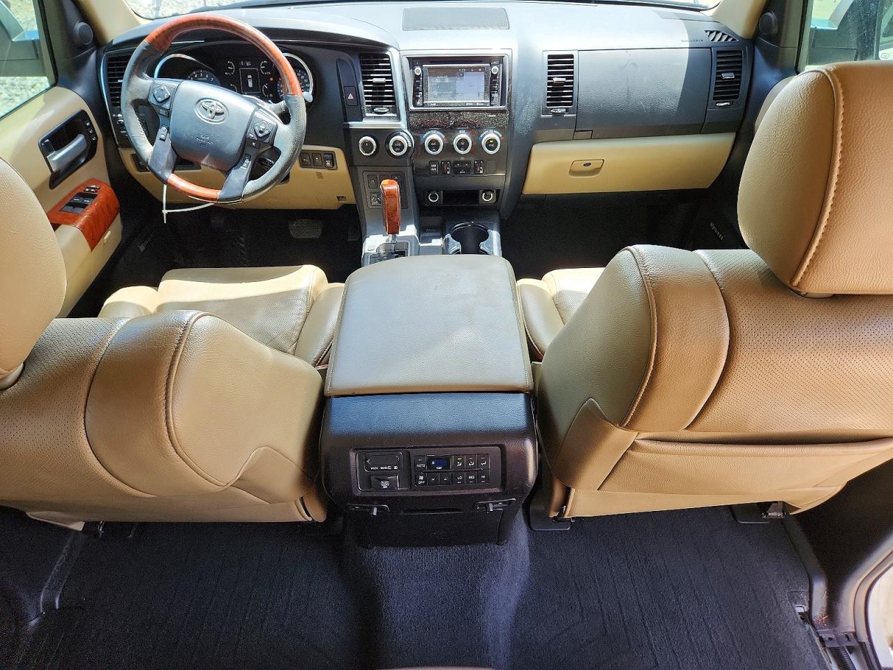 Toyota Sequoia Platinum