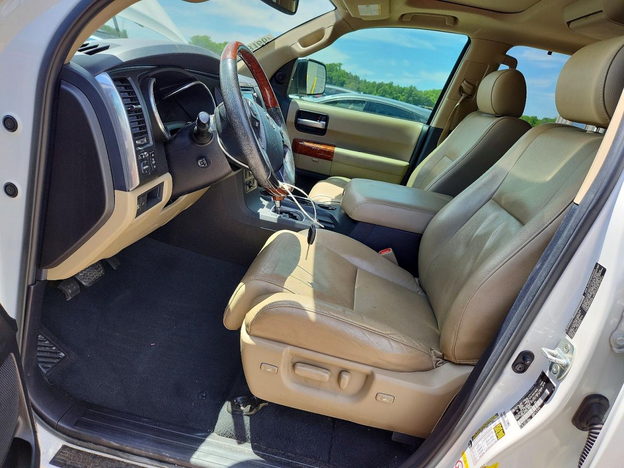 Toyota Sequoia Platinum