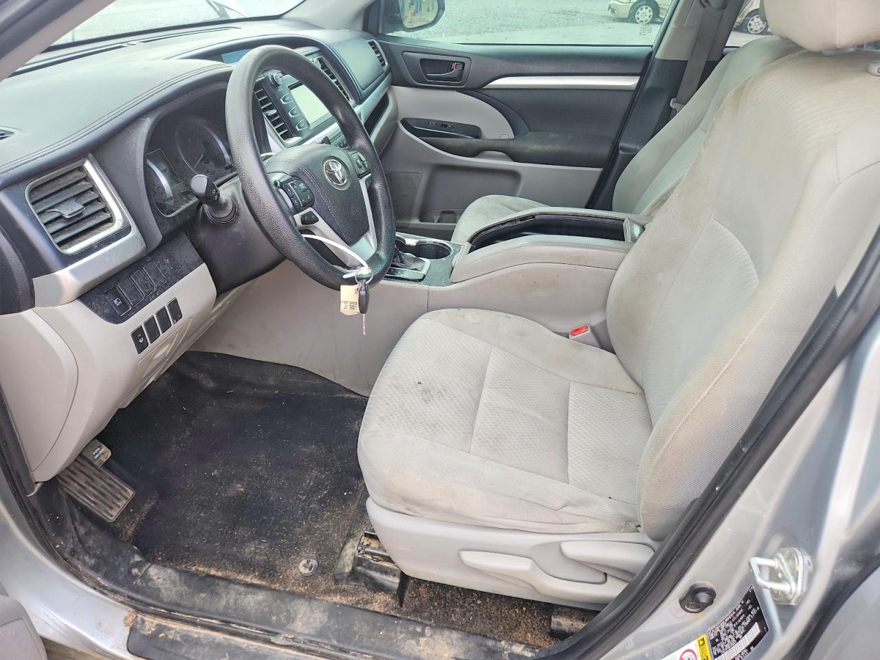 Toyota Highlander Le