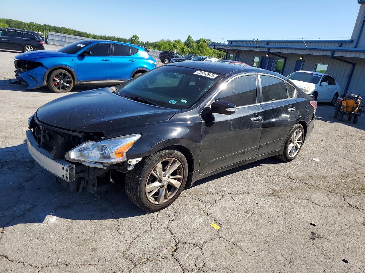 Salvage Nissan Altima Image