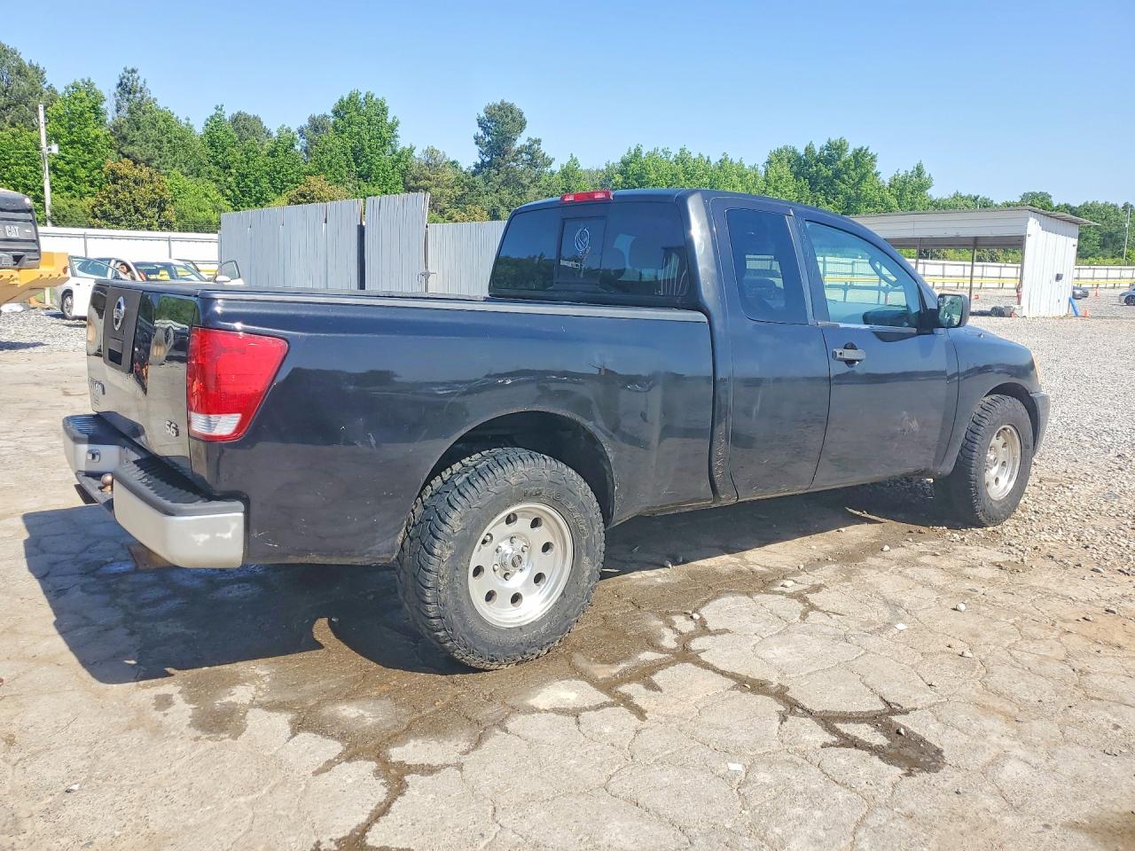 Nissan Titan Xe