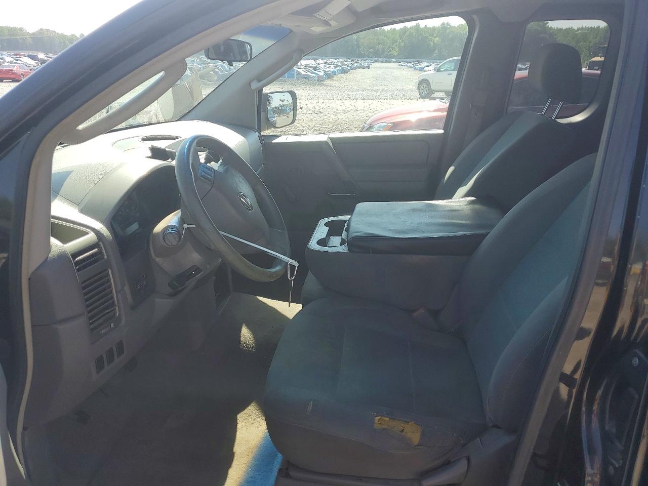 Nissan Titan Xe