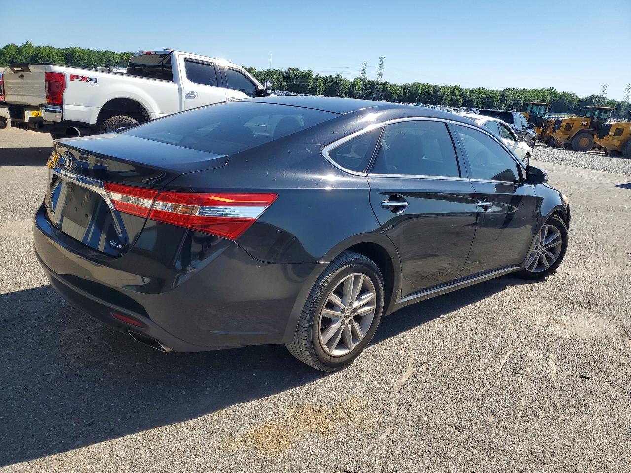 Toyota Avalon Xle