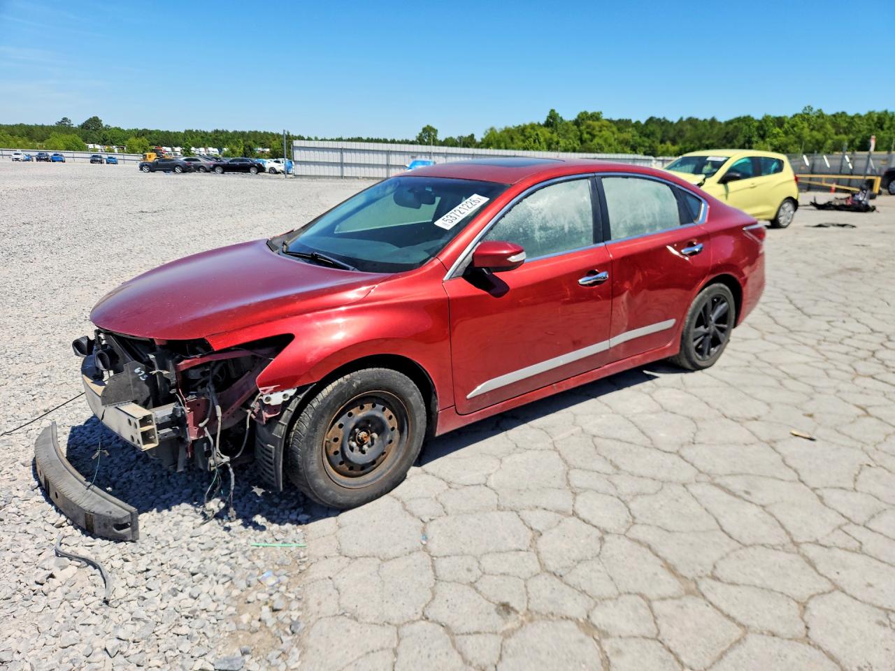 Salvage Nissan Altima Image