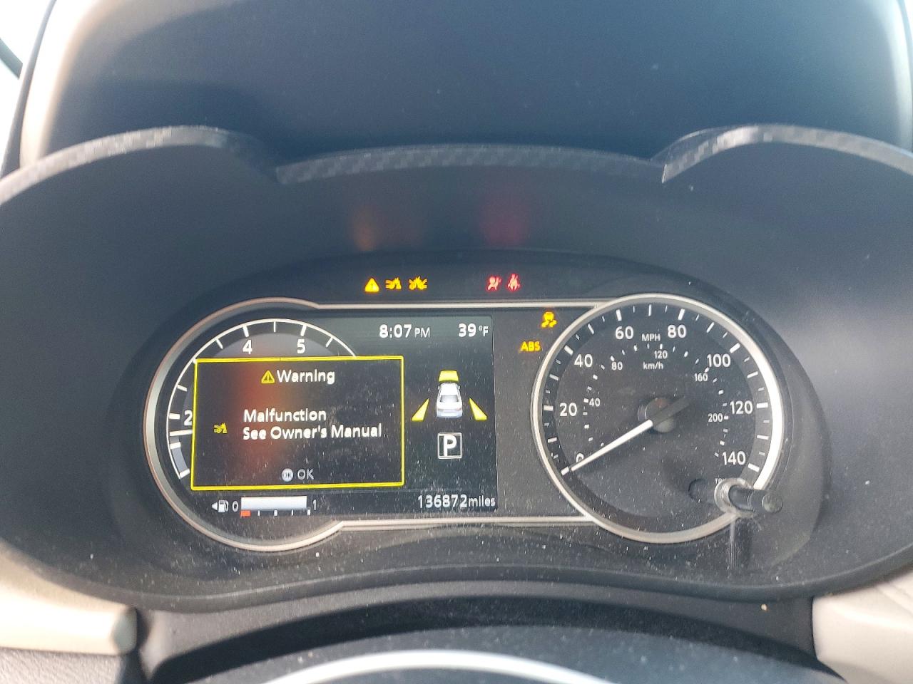 Nissan Versa Sv
