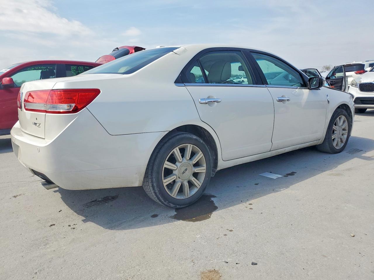 Lincoln MKZ