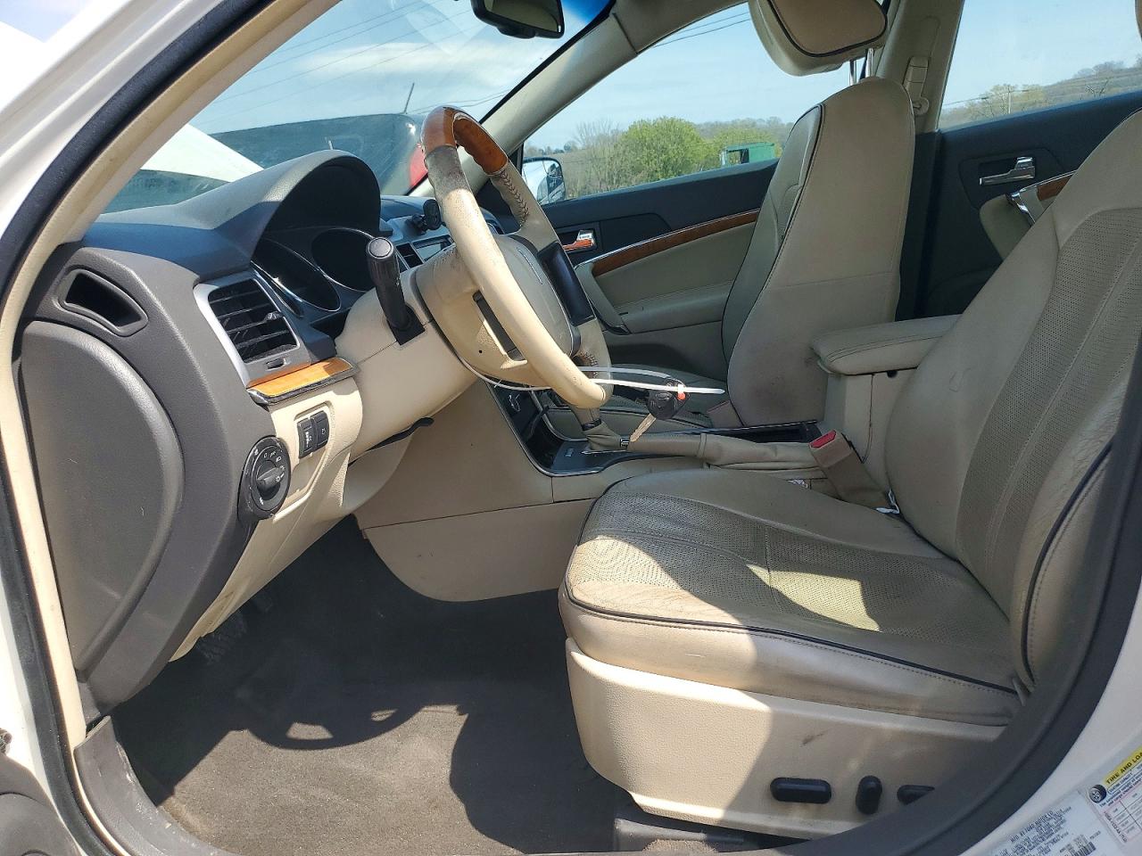 Lincoln MKZ