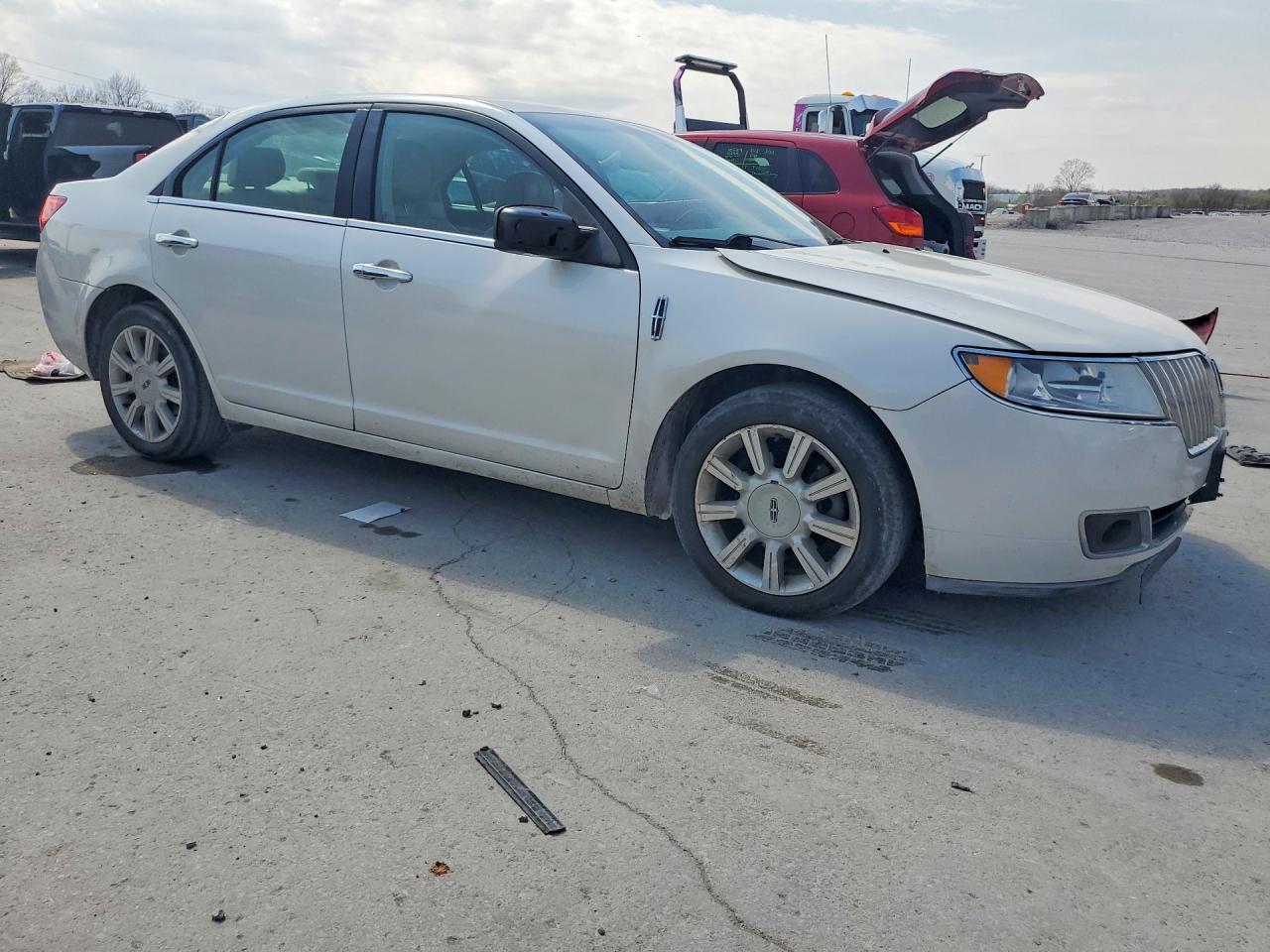 Lincoln MKZ