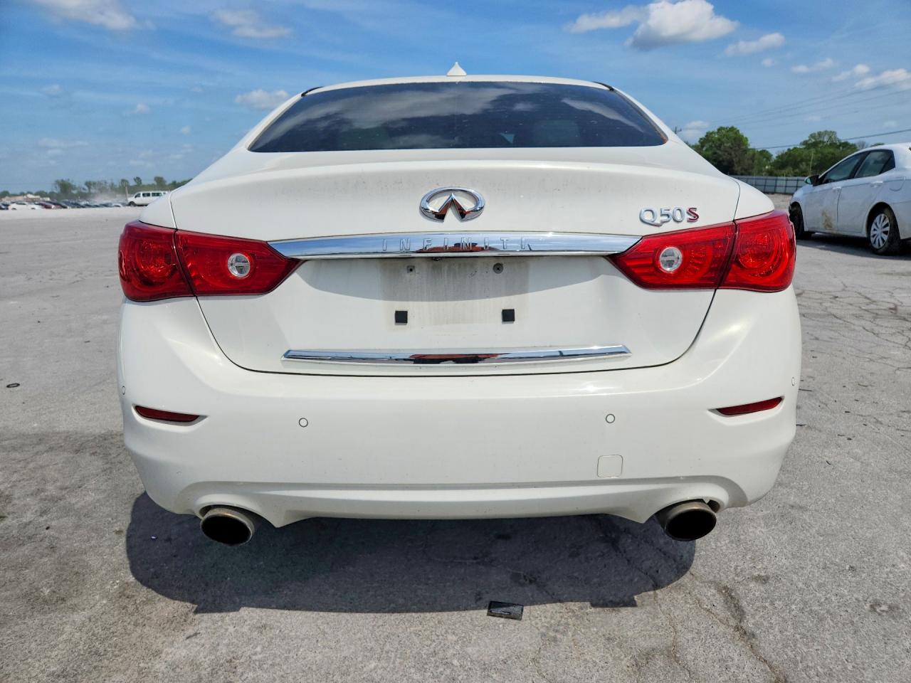 INFINITI Q50 Sport