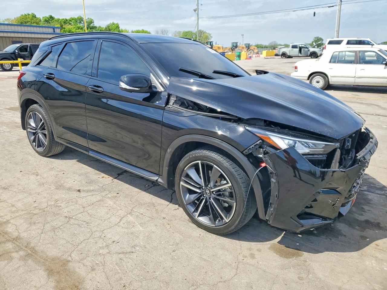 INFINITI Qx Sport