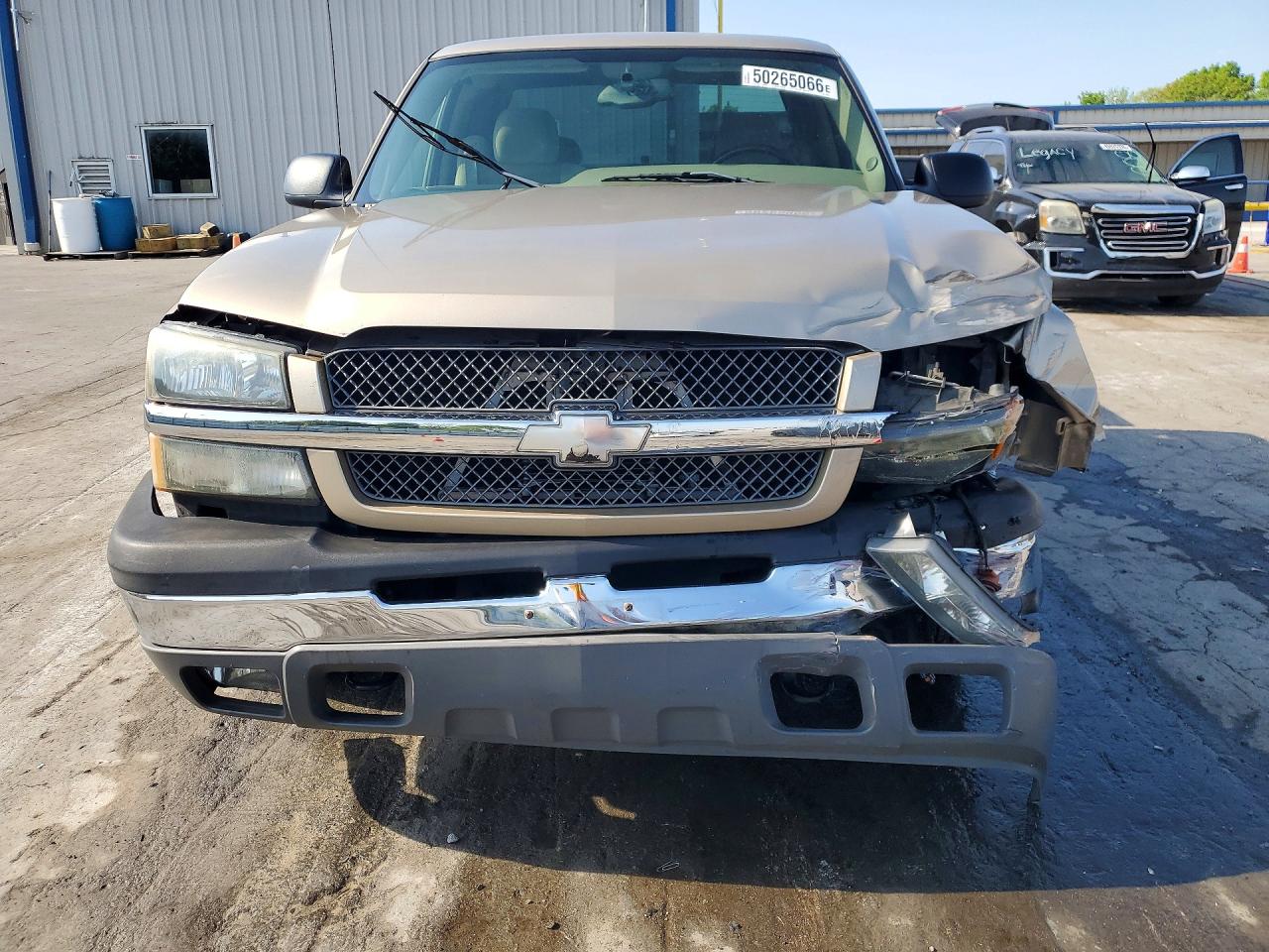 Chevrolet Silverado C1500